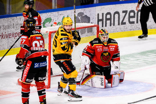 Skellefteås Oscar Möller jublar