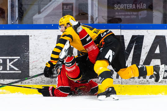 Skellefteås Melker Karlsson och Luleås Oscar Engsund
