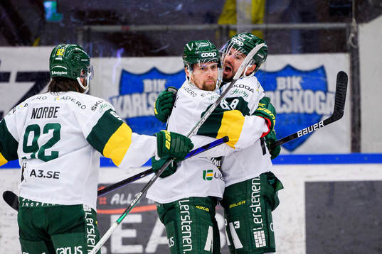 Björklövens Daniel Norbe , Alexander Deilert och Alex