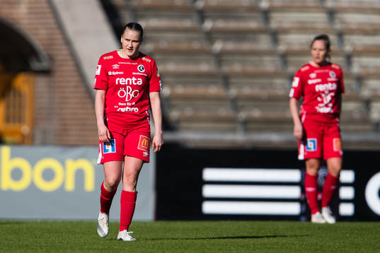 Örebros Elin Pikkujämsä deppar