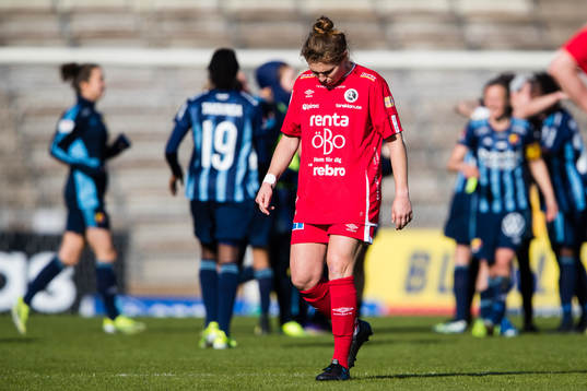 Örebros Jessie Scarpa  deppar