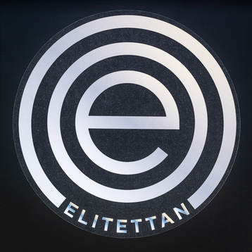 Elitettans logotyp på en skylt
