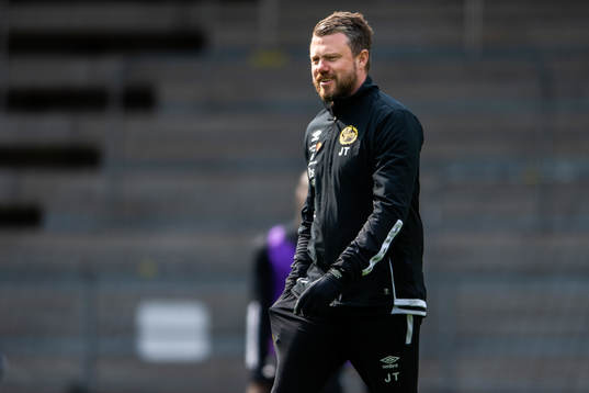 manager Jimmy Thelin
