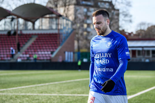 Trelleborgs Dzenis Kozica deppar i samband med att han blir