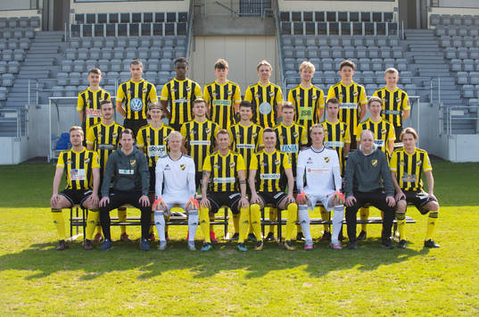 IFK Hässleholms A-trupp lagbild i Hässleholm 17 april 2021