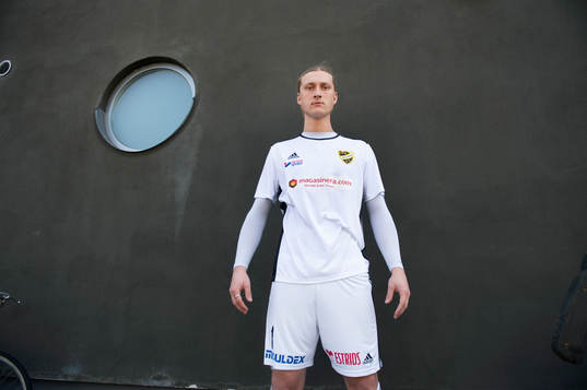 Profilen Carl Lundahl Persson, IFK Hässleholm, i