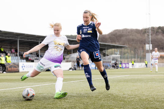 Jitex Elin Palklint och Sundsvalls Juulia Grönlund