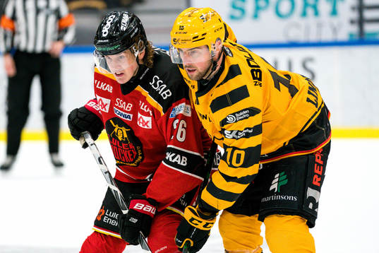 Luleås Radek Muzik och Skellefteås Joakim Lindström
