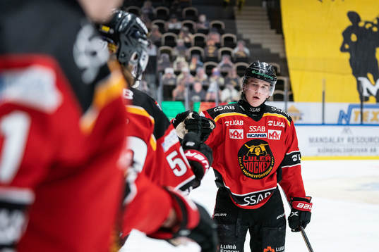Luleås Nils Lundkvist jublar
