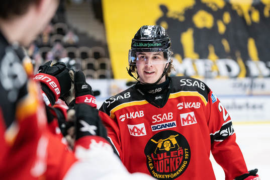 Luleås Radek Muzik jublar