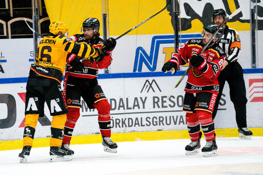 Skellefteås Linus Lindström och Luleås Pontus Själin