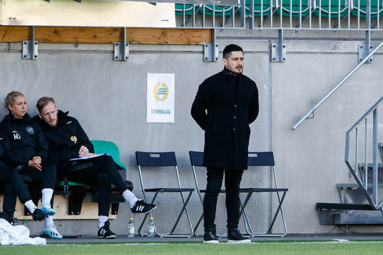 Hammarbys tränare Pablo Pinones Arce