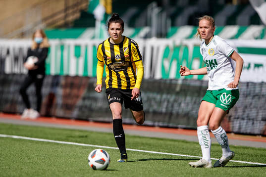 Häckens Pauline Hammarlund och Hammarbys Hanna Lundkvist