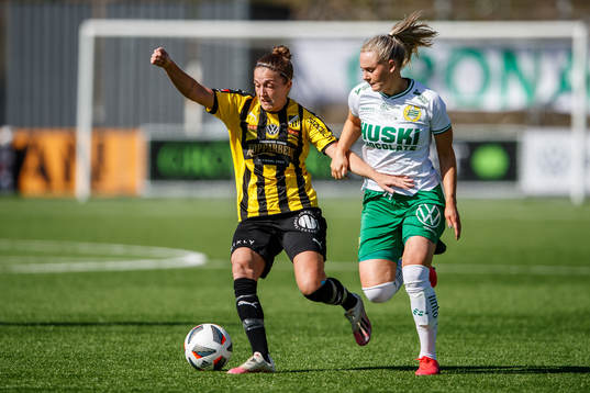 Häckens Filippa Angeldahl och Hammarbys Emma Jansson
