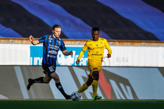 Bläddra bland fler bilder av Fotboll, Allsvenskan, Sirius - Halmstad