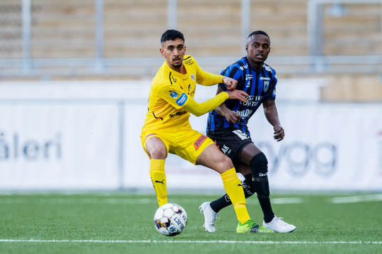 Halmstads Amir Al-Ammari och Sirius Nahom Girmai Netabay