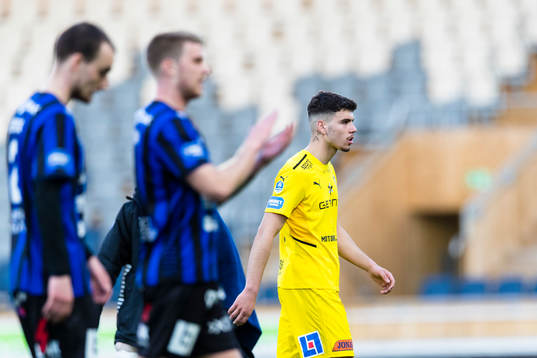 Halmstads Edvin Kurtulus deppar