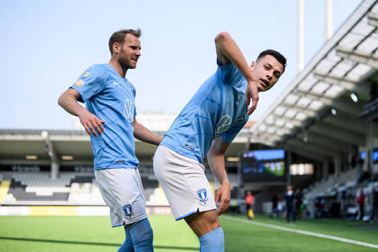 Malmö FFs Anel Ahmedhodzic jublar