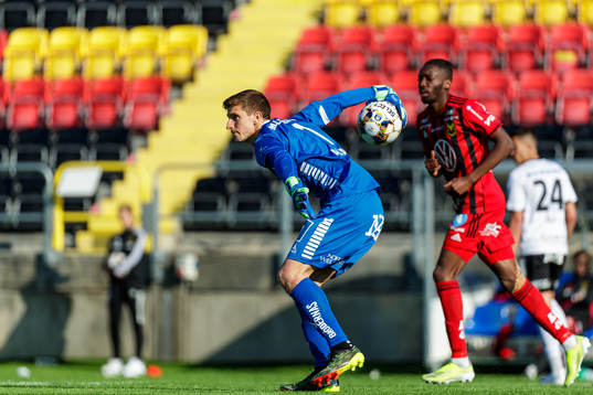 Örebros målvakt Bobby Allain