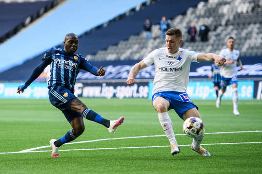 Djurgårdens Edward Chilufya och IFK Norrköpings Viktor