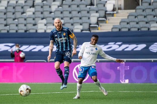 Djurgårdens Magnus Eriksson och IFK Norrköpings Ishaq