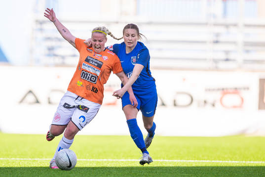 Kristianstads Therese Sessy Åsland och Eskilstunas Fanny