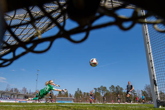 Bläddra bland fler bilder av Fotboll, Damallsvenskan, Vittsjö - Piteå