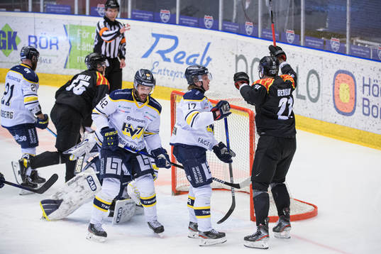s Niklas Arell och Emil Johansson deppar