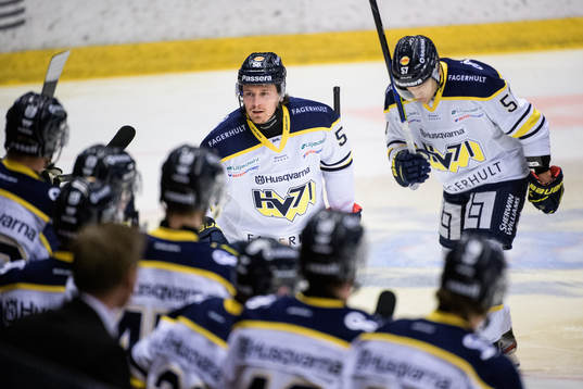 s Fredrik Forsberg jublar