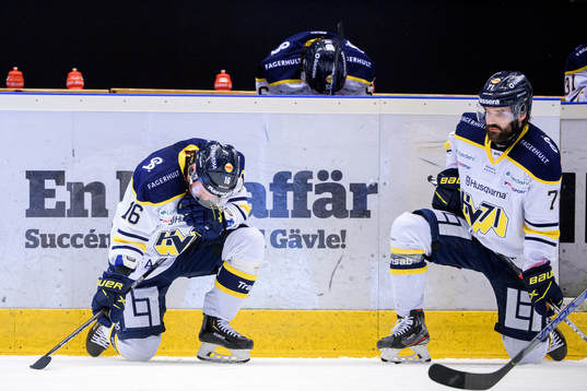 s Filip Sandberg och Linus Fröberg deppar