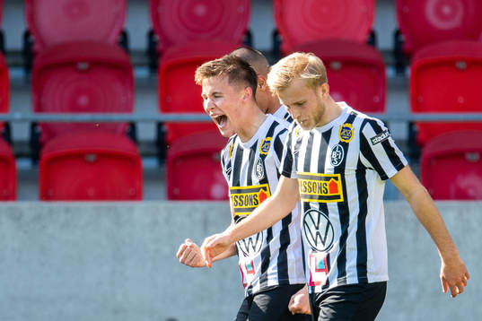Landskronas Melker Heier jublar