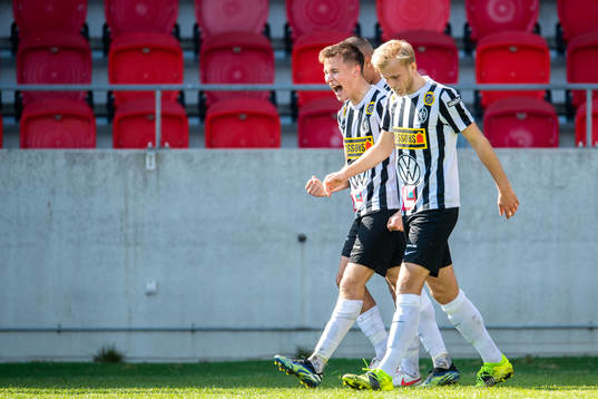 Landskronas Melker Heier jublar