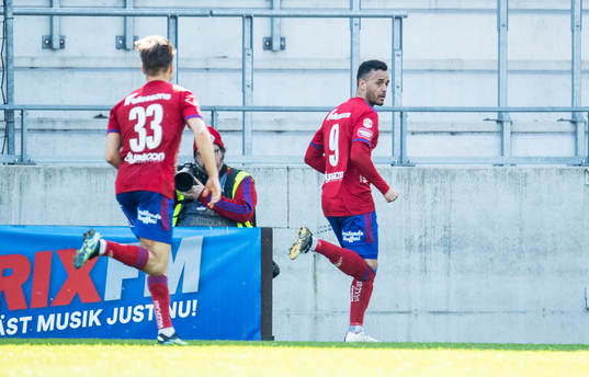 Östers Marc Rochester Sörensen jublar