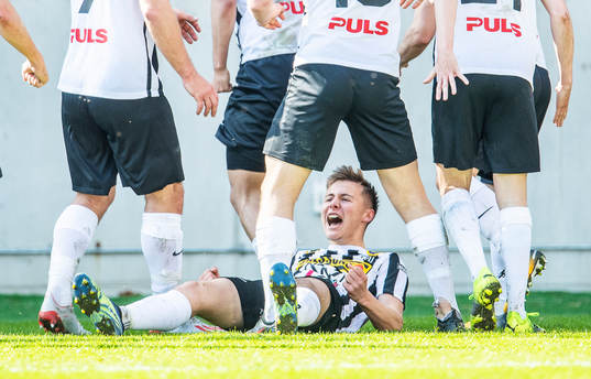 Landskronas Melker Heier jublar