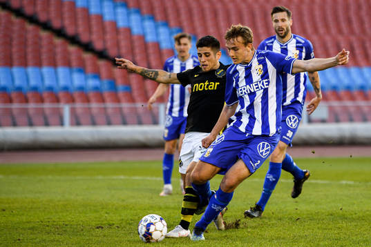 s Nicolas Stefanelli och IFK Göteborgs Jesper Tolinsson