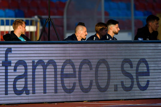 IFK Göteborgs Marek Hamsik på bänken