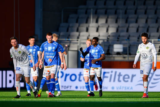 Norrbys spelare jublar