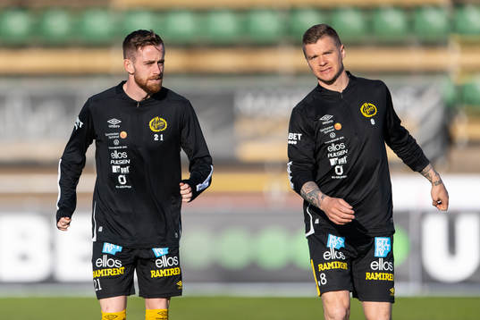 Elfsborgs Rasmus Alm och Samuel Holmén före