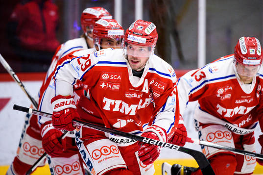 Timrås Morten Madsen jublar