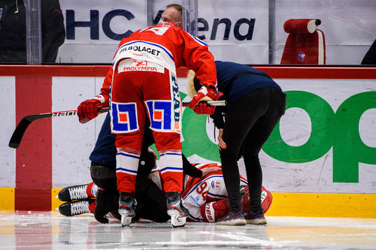 Timrås Sebastian Hartmann har ont