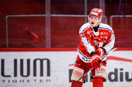 Timrås Erik Walli Walterholm jublar