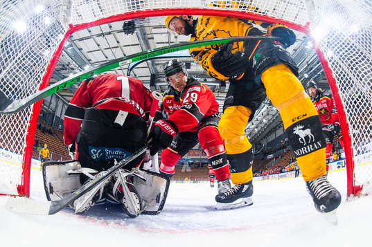 Luleås Erik Gustafsson och Skellefteås Melker Karlsson
