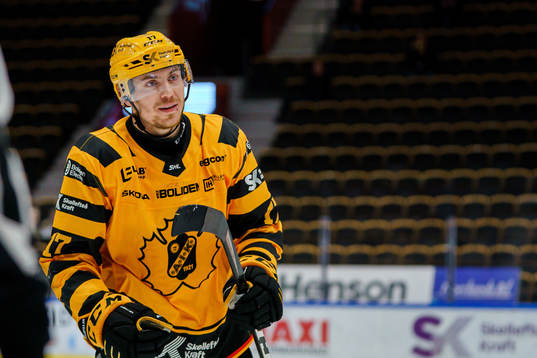 Skellefteås Pär Lindholm jublar