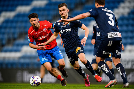 Örgrytes Ajdin Zeljkovic och Helsingborgs Wilhelm Loeper