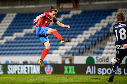 Helsingborgs Brandur Hendriksson Olsen för 4-1