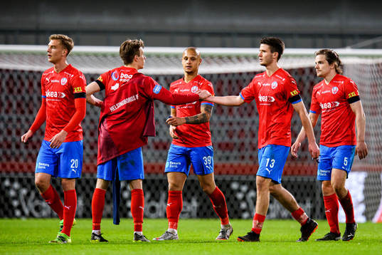 Helsingborgs Dennis Olsson , Anthony van