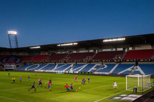 Helsingborgs Viktor Lundberg gör 3-1 bakom Örgrytes