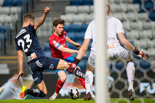 Helsingborgs Max Svensson och Örgrytes Arvid Brorsson