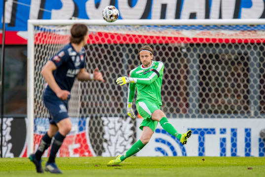 Helsingborgs målvakt Anders Lindegaard