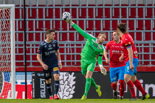 Helsingborgs målvakt Anders Lindegaard
